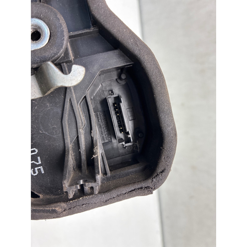 Serrure arriere gauche BMW X3 E83 Photo n°1
