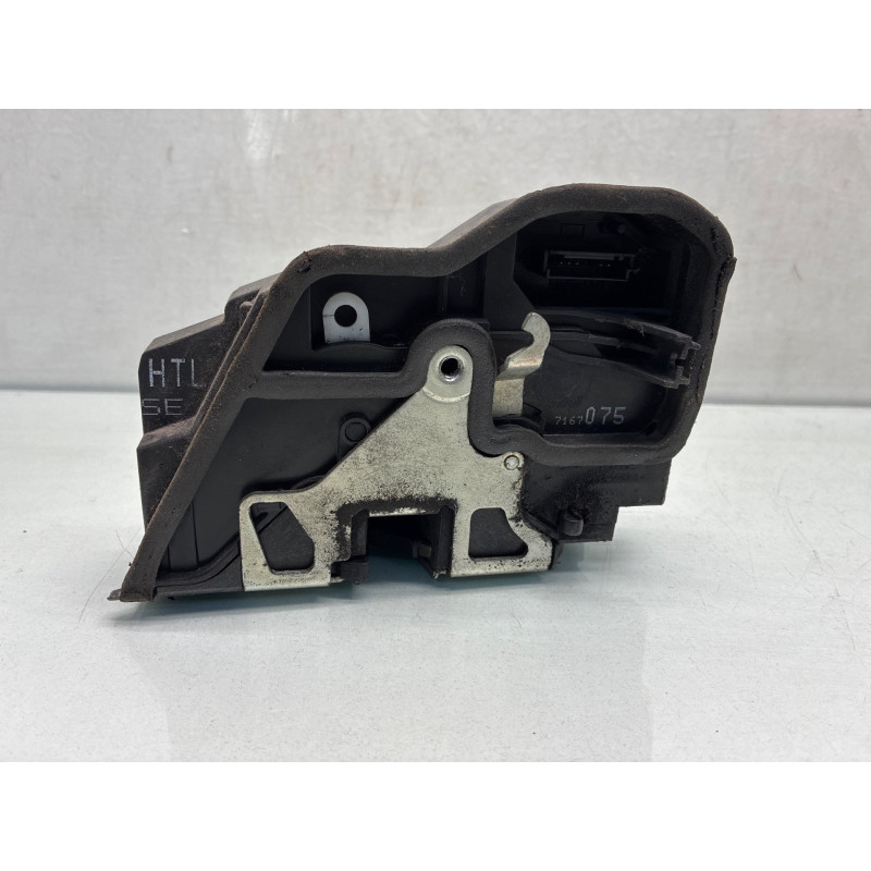 Serrure arriere gauche BMW X3 E83 Photo n°3