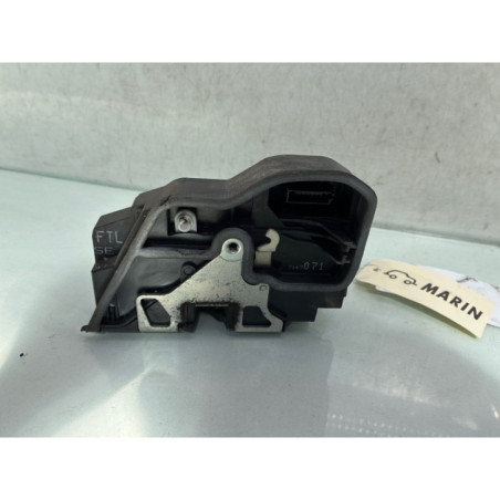 Serrure avant gauche BMW X3 E83
