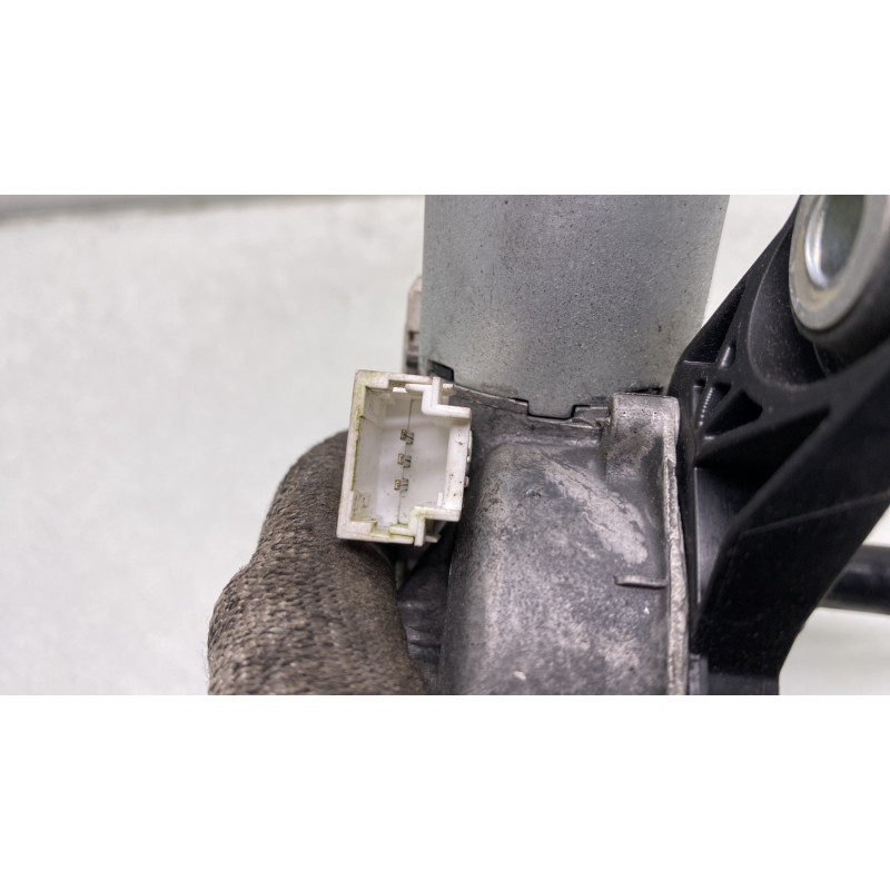 Moteur essuie glace arriere RENAULT TRAFIC 2 Photo n°3