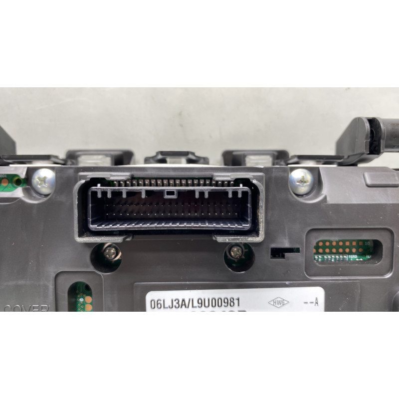 Compteur RENAULT CLIO 5 Photo n°4