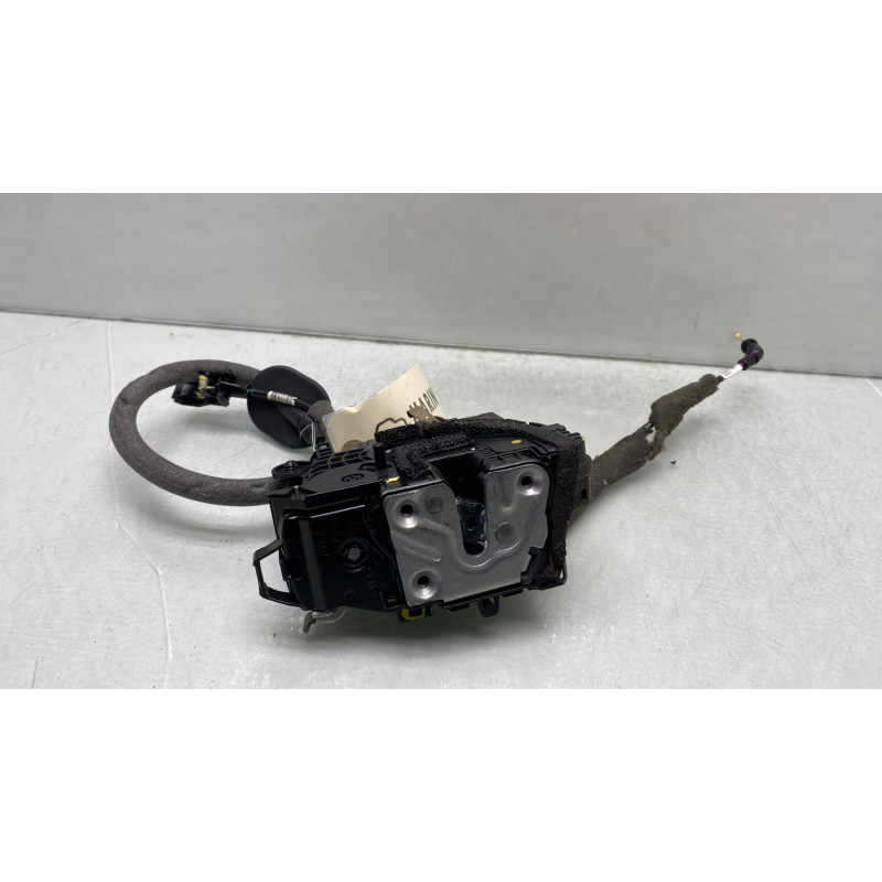 Serrure arriere droit RENAULT CLIO 5 Photo n°4
