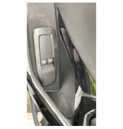 Interrupteur de leve vitre avant gauche PEUGEOT 208 1