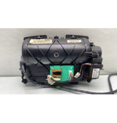Ecran GPS PEUGEOT 5008 1