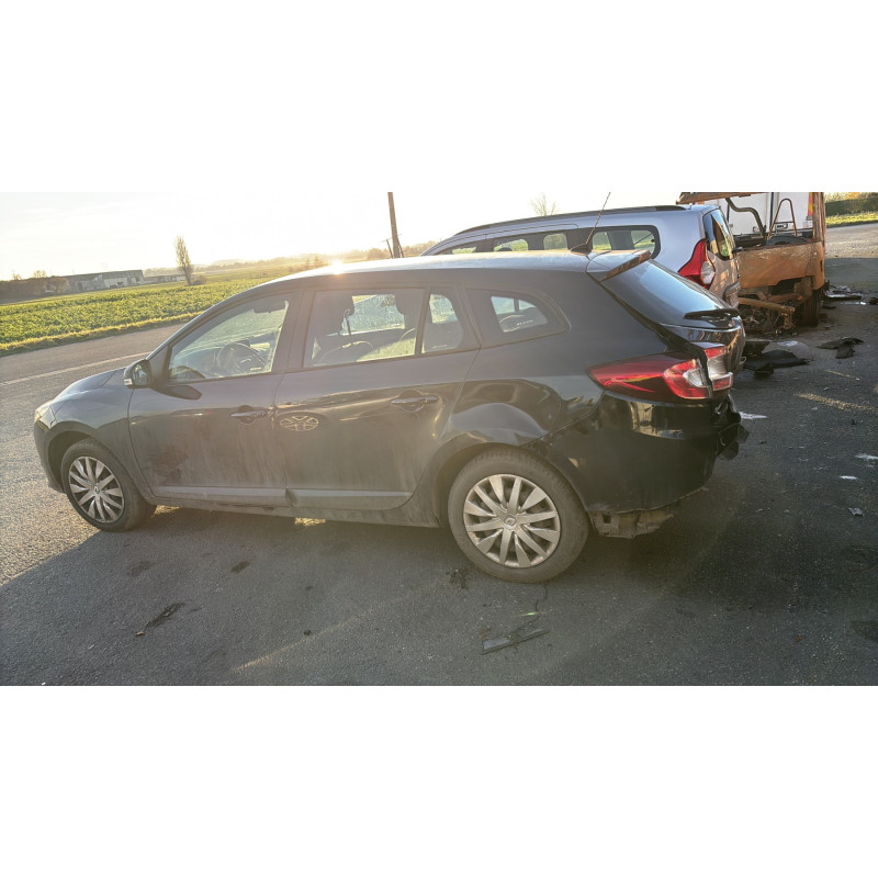 Aile avant gauche RENAULT MEGANE 3 Photo n°10