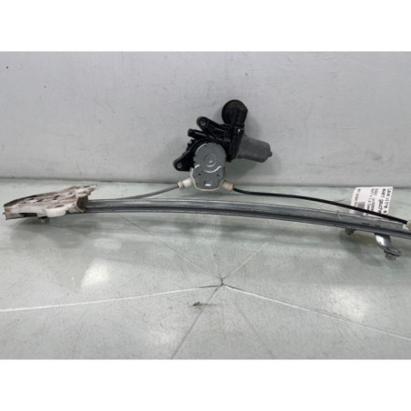 Leve vitre electrique avant gauche SUZUKI SWIFT 4 Photo n°1