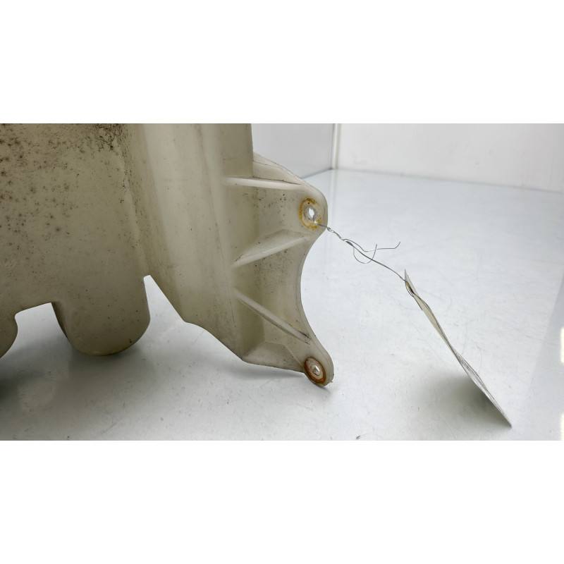 Vase de lave glace TOYOTA AURIS 1 Photo n°3
