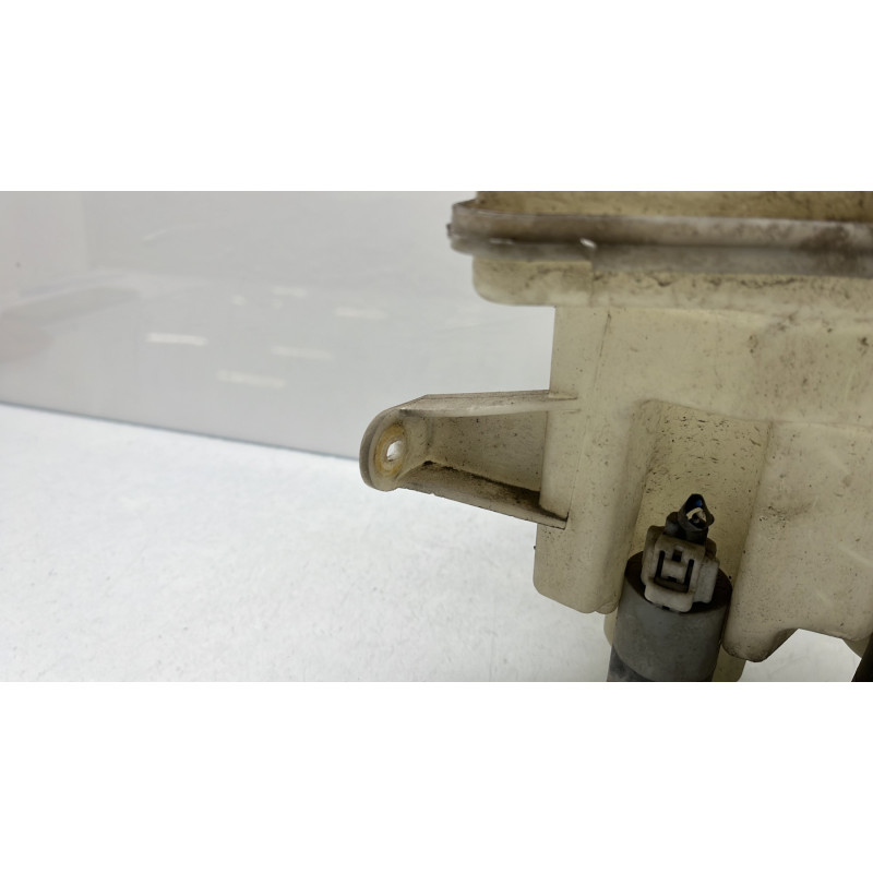 Vase de lave glace TOYOTA AURIS 1 Photo n°7