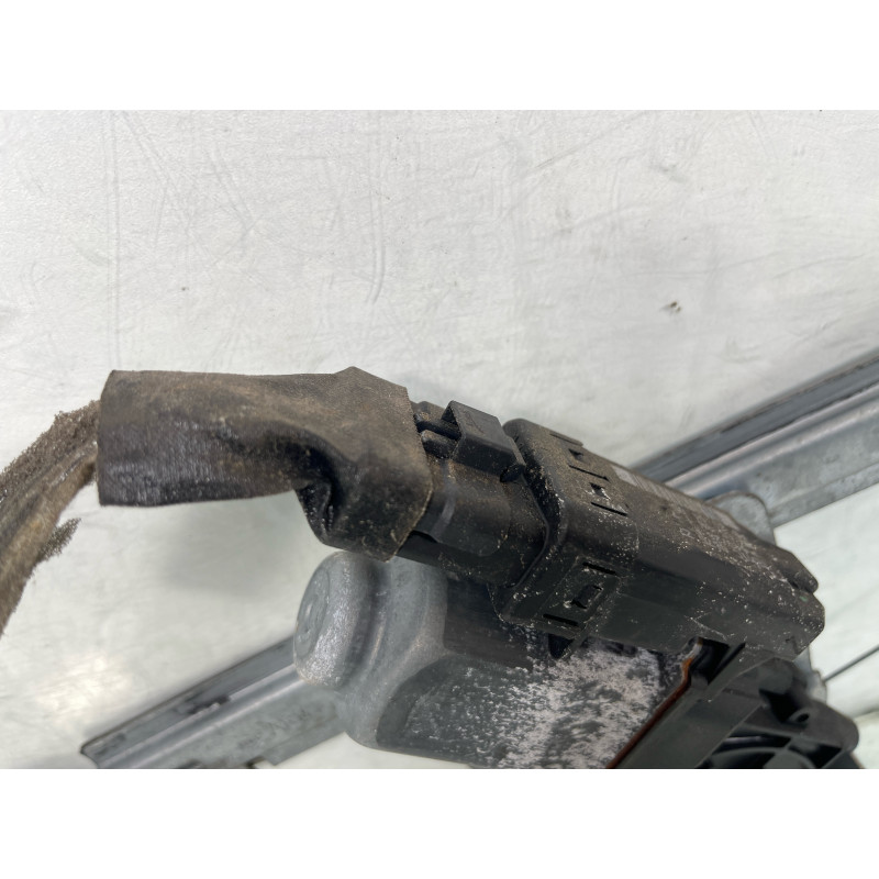 Leve vitre electrique arriere gauche RENAULT SCENIC 2 Photo n°3