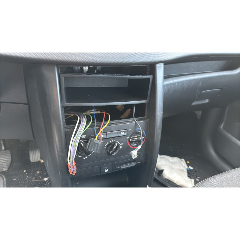 Leve vitre electrique avant gauche PEUGEOT 207 Photo n°19