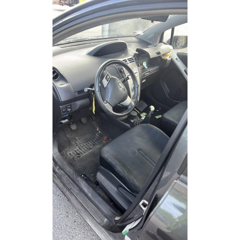Porte arriere gauche TOYOTA YARIS 2 Photo n°16