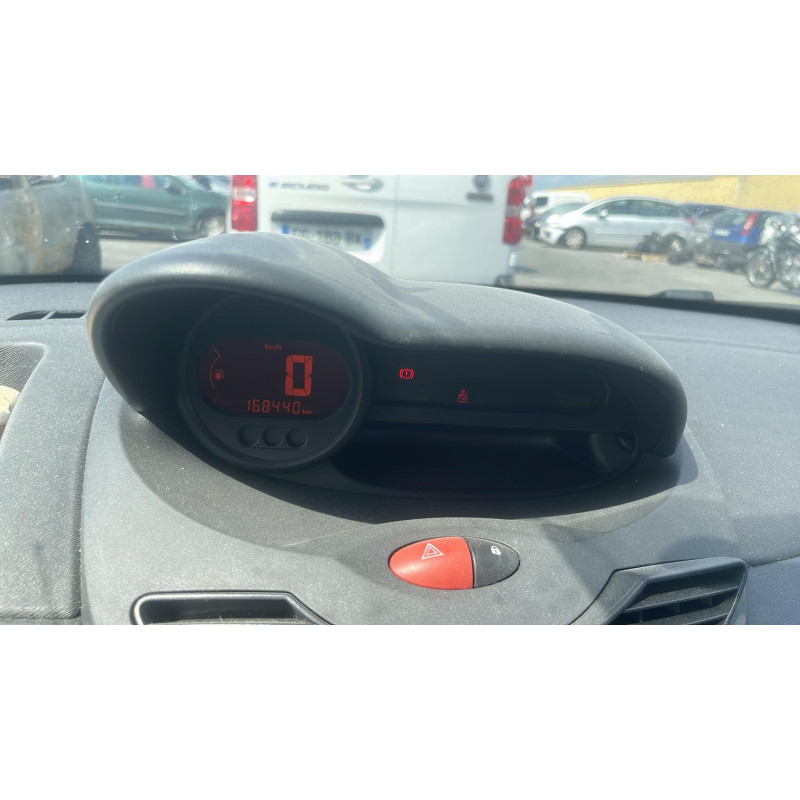 Poignee interieur avant gauche RENAULT TWINGO 2 Photo n°17
