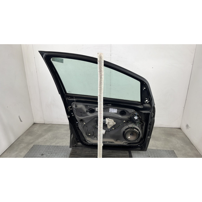 Porte avant gauche MERCEDES CLASSE B 245 Photo n°6