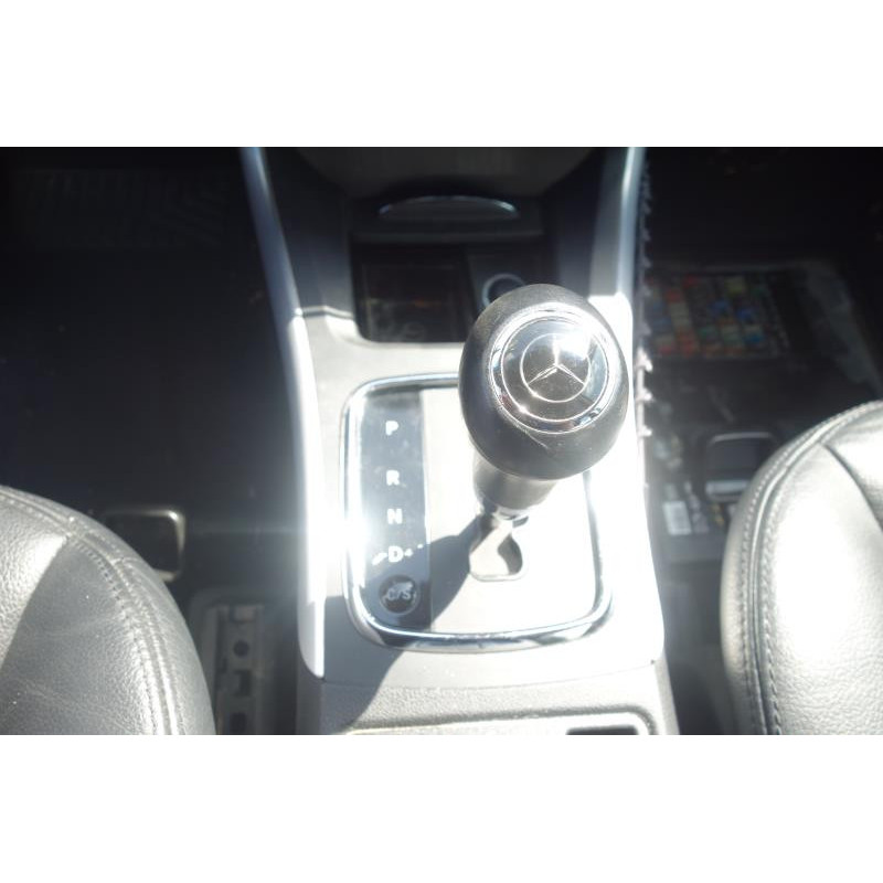 Porte avant gauche MERCEDES CLASSE B 245 Photo n°9