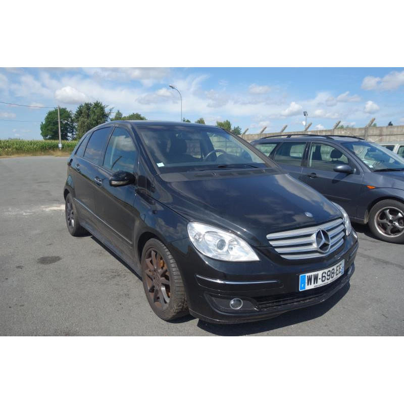 Porte avant gauche MERCEDES CLASSE B 245 Photo n°10