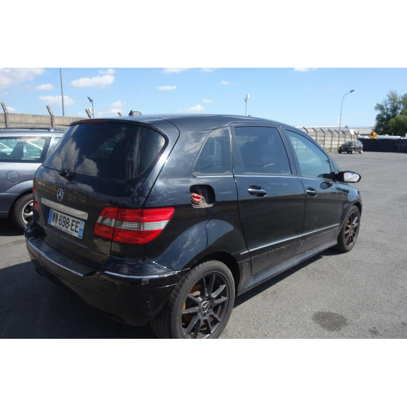 Porte avant gauche MERCEDES CLASSE B 245 Photo n°12