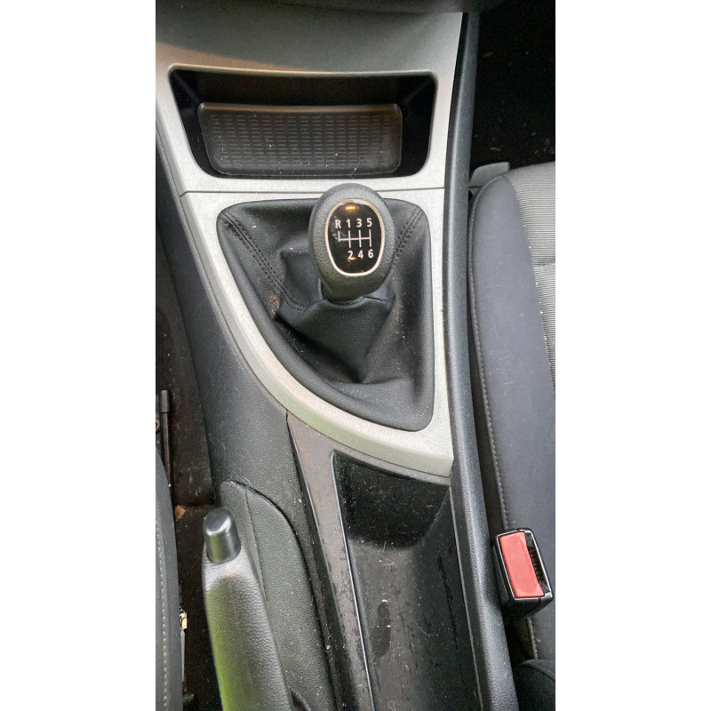 Poignee porte avant droit BMW SERIE 1 E87 Photo n°18