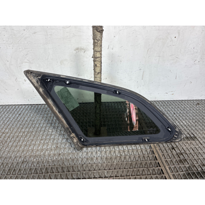 Custode arriere droit KIA CEE-D 2 SPORT WAGON Photo n°2