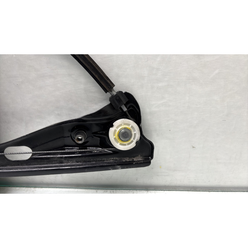 Leve vitre electrique avant gauche SKODA FABIA 2 Photo n°3