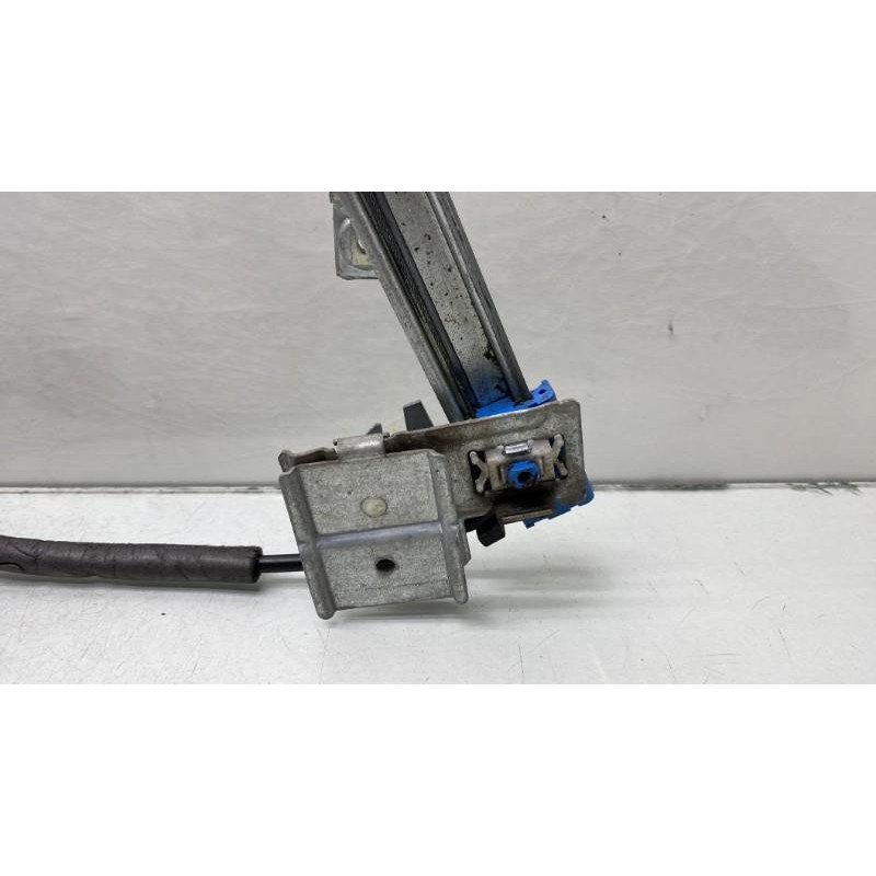 Leve vitre electrique avant droit SKODA FABIA 1 Photo n°5