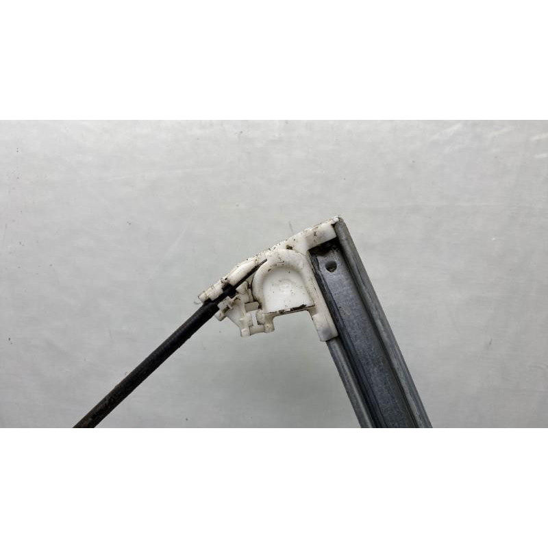 Leve vitre electrique avant droit SKODA FABIA 1 Photo n°8