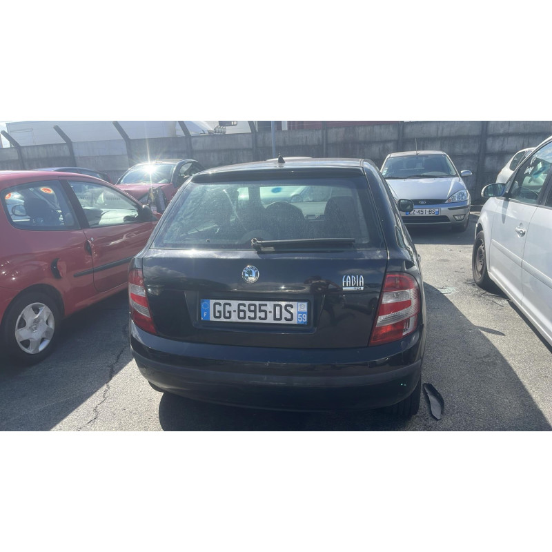 Leve vitre electrique avant droit SKODA FABIA 1 Photo n°18