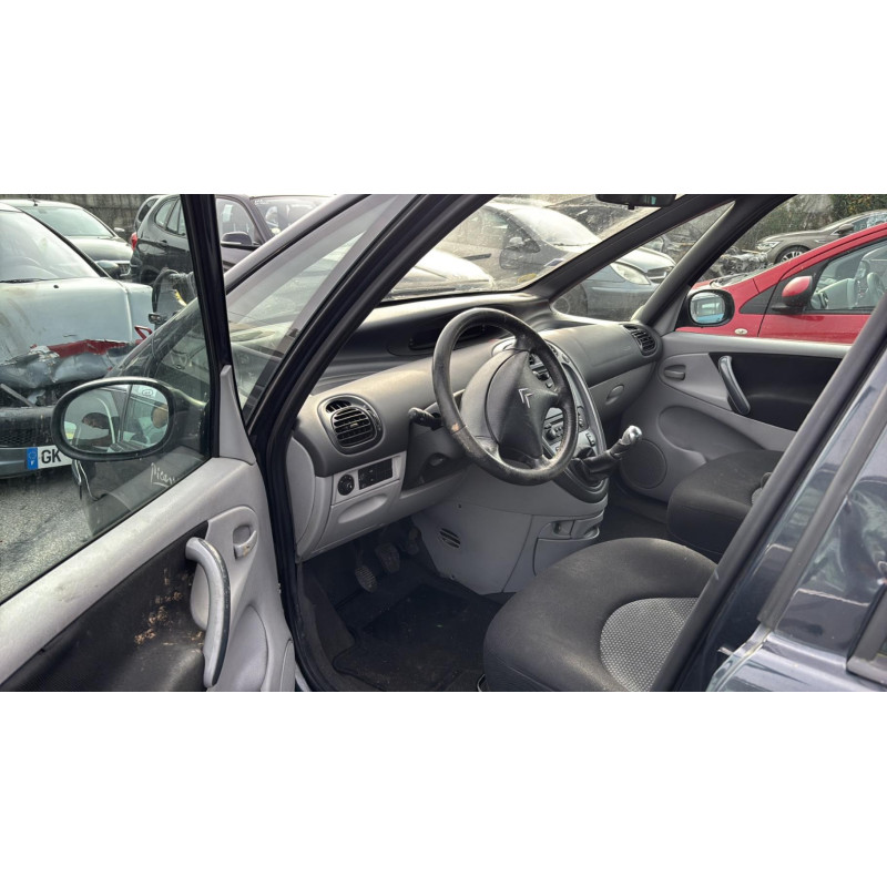 Moteur CITROEN XSARA PICASSO Photo n°5