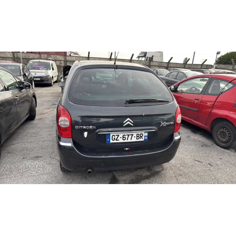 Moteur CITROEN XSARA PICASSO Photo n°10
