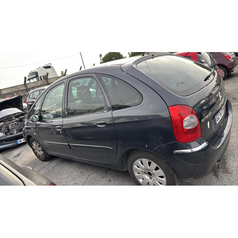 Moteur CITROEN XSARA PICASSO Photo n°11