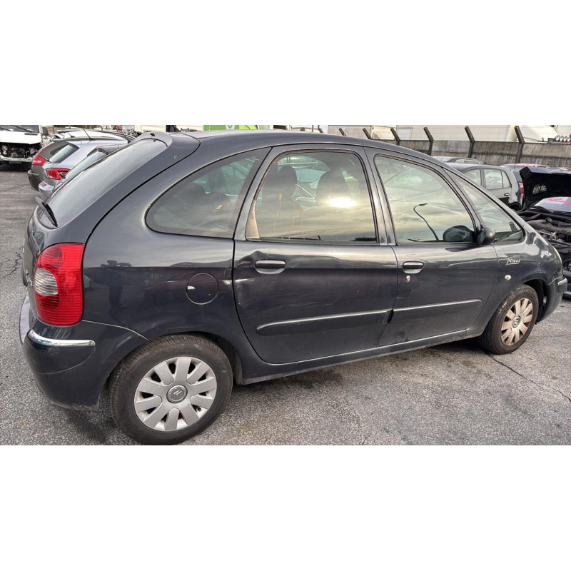 Moteur CITROEN XSARA PICASSO Photo n°17