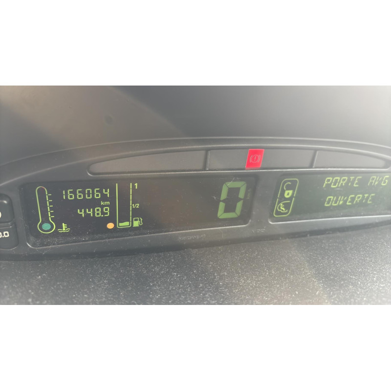 Moteur CITROEN XSARA PICASSO Photo n°18