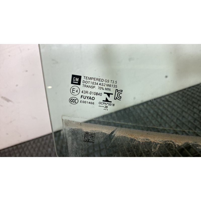 Vitre arriere droit OPEL ASTRA K Photo n°3