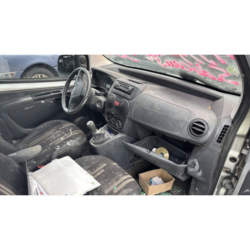 Moteur essuie glace avant FIAT FIORINO 3 Photo n°10
