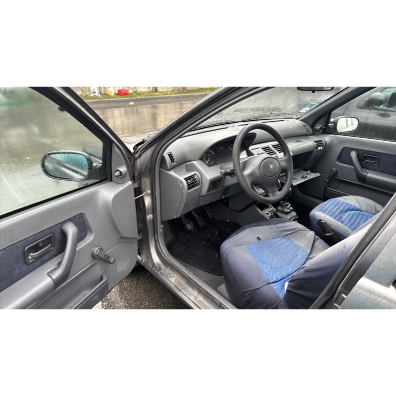 Retroviseur gauche RENAULT CLIO 1 Photo n°18