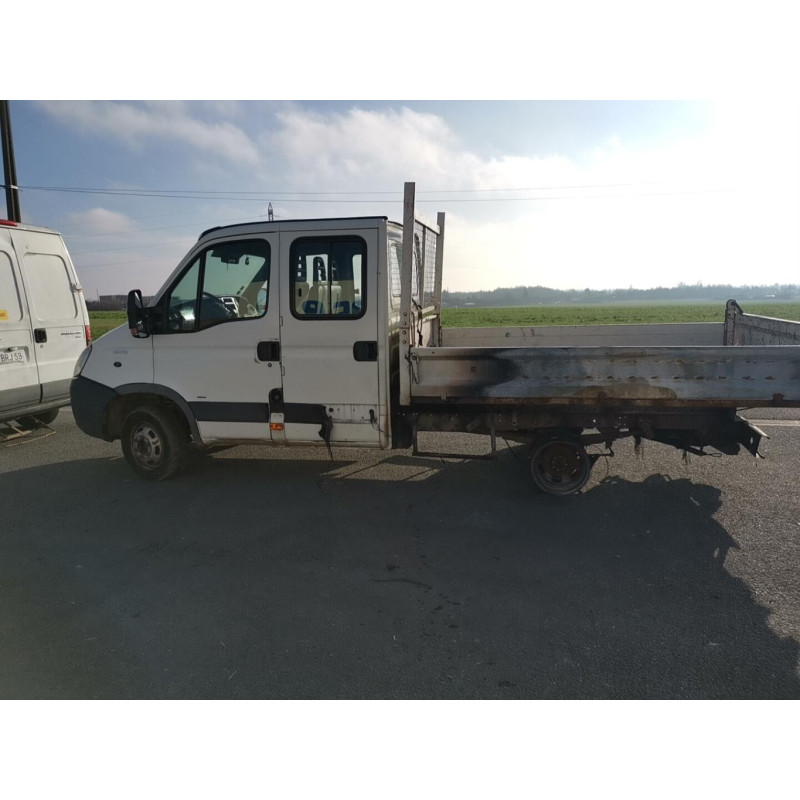 Porte avant gauche IVECO DAILY 4 Photo n°10