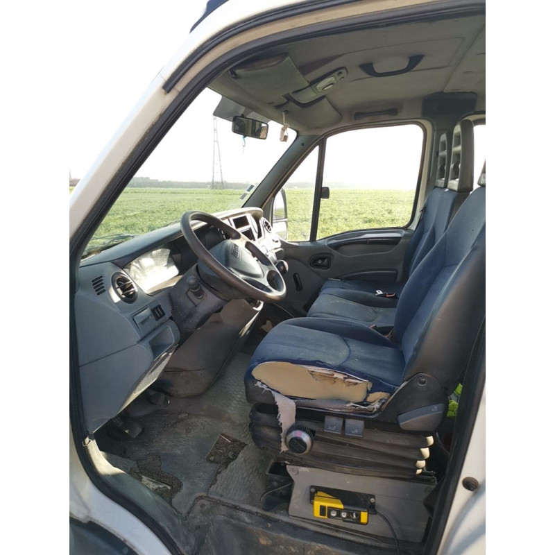 Porte avant gauche IVECO DAILY 4 Photo n°16