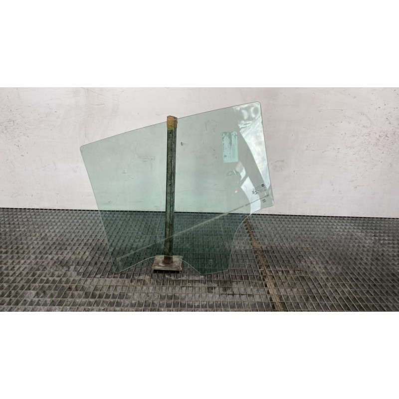 Vitre arriere droit OPEL ASTRA K Photo n°2