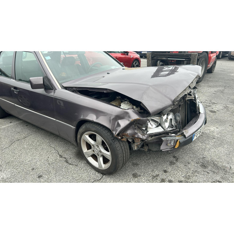Jante MERCEDES 250 W124 Photo n°6