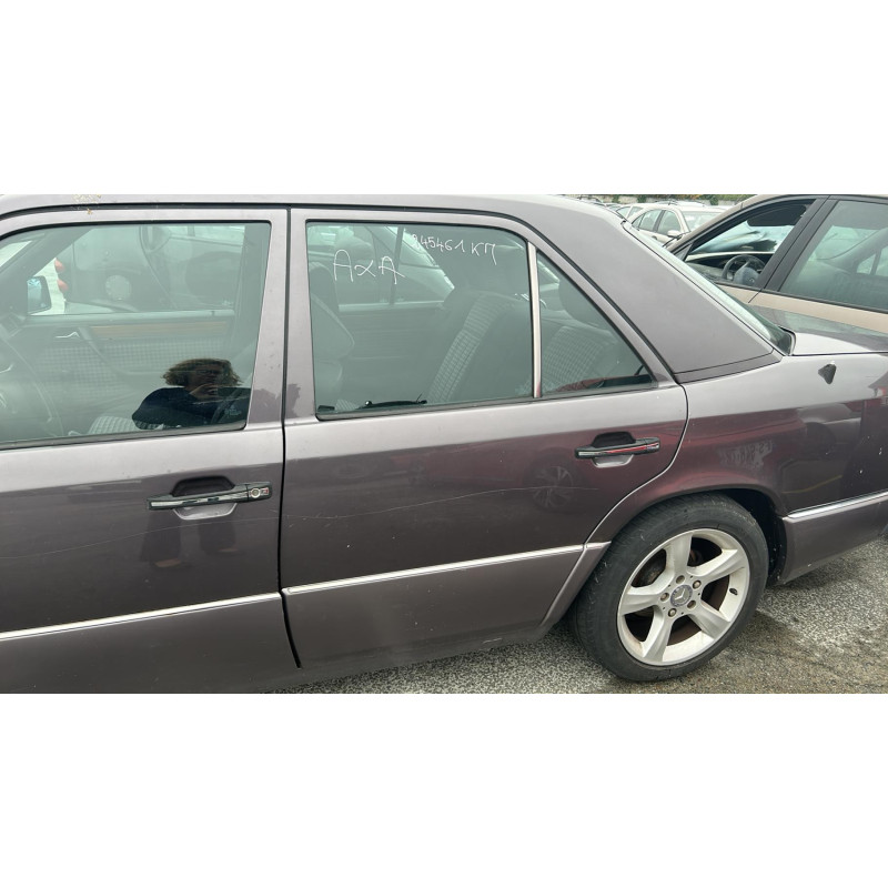 Jante MERCEDES 250 W124 Photo n°9