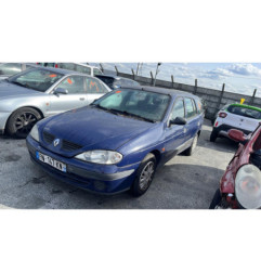 Pompe à carburant RENAULT MEGANE 1
