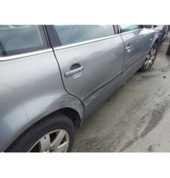 Serrure avant droit VOLKSWAGEN PASSAT 4