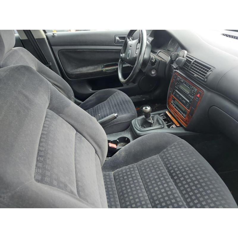 Serrure avant droit VOLKSWAGEN PASSAT 4 Photo n°14