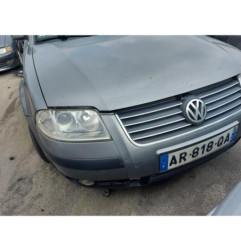 Serrure avant droit VOLKSWAGEN PASSAT 4