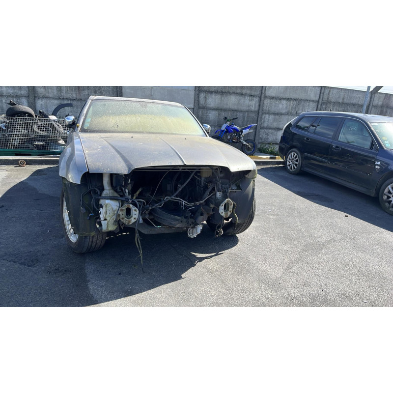 Pare boue arriere gauche CHRYSLER 300C Photo n°6
