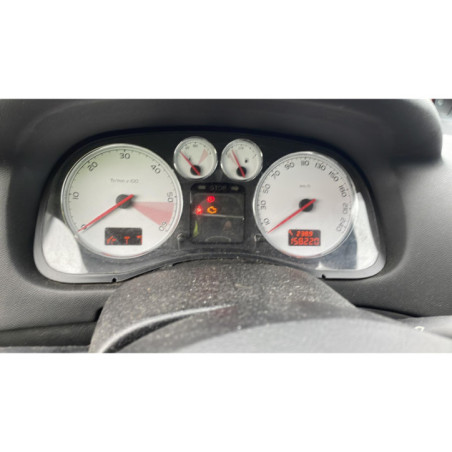 Pare boue arriere gauche PEUGEOT 307 Photo n°1