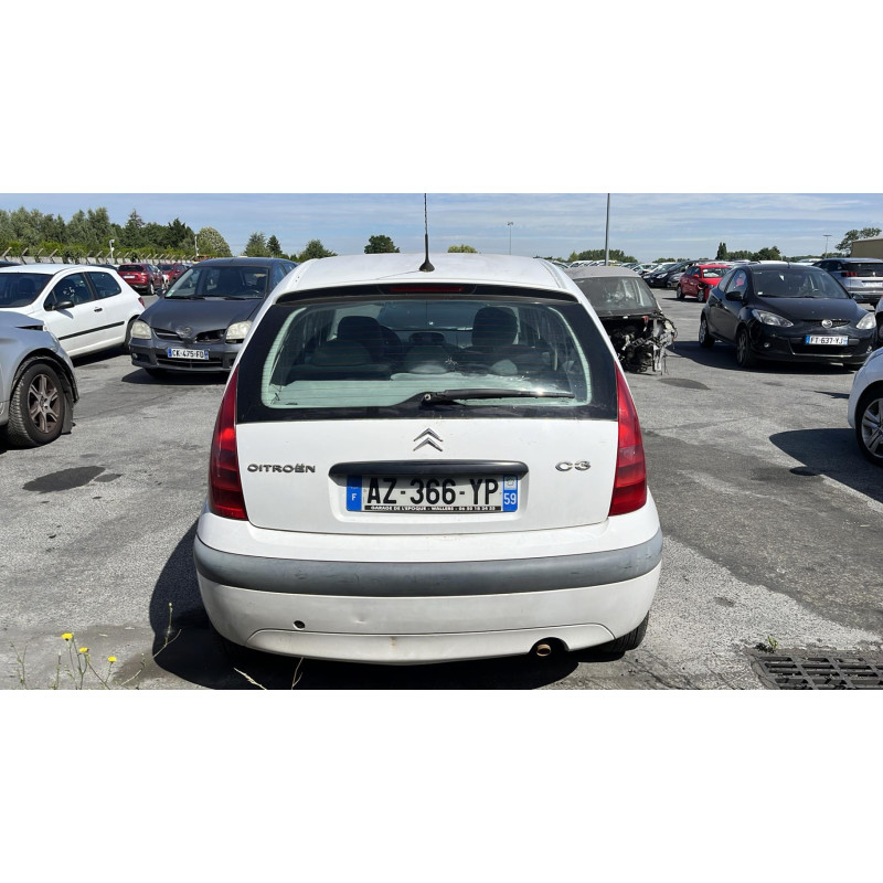 Pare boue arriere droit CITROEN C3 1 Photo n°8