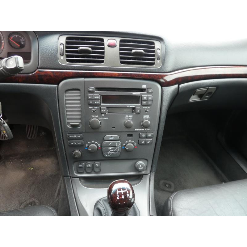 Pare boue avant droit VOLVO S 80 1 Photo n°7