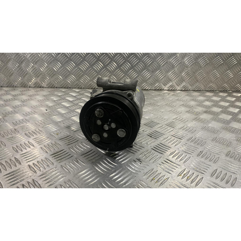 Compresseur clim PEUGEOT 2008 1 Photo n°4