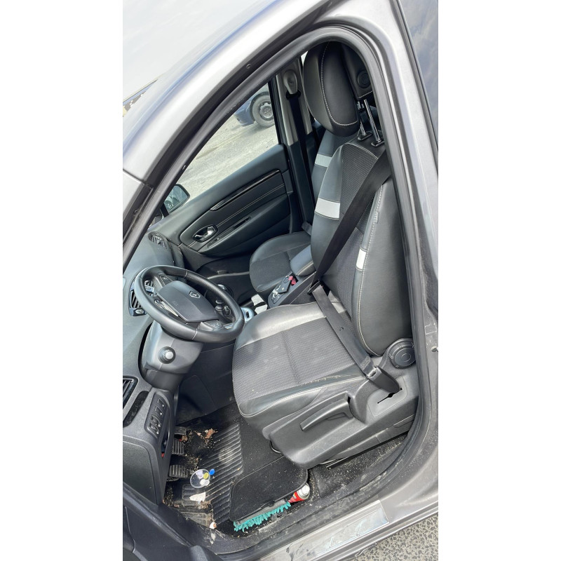 Pare boue arriere gauche RENAULT GRAND SCENIC 3 Photo n°1