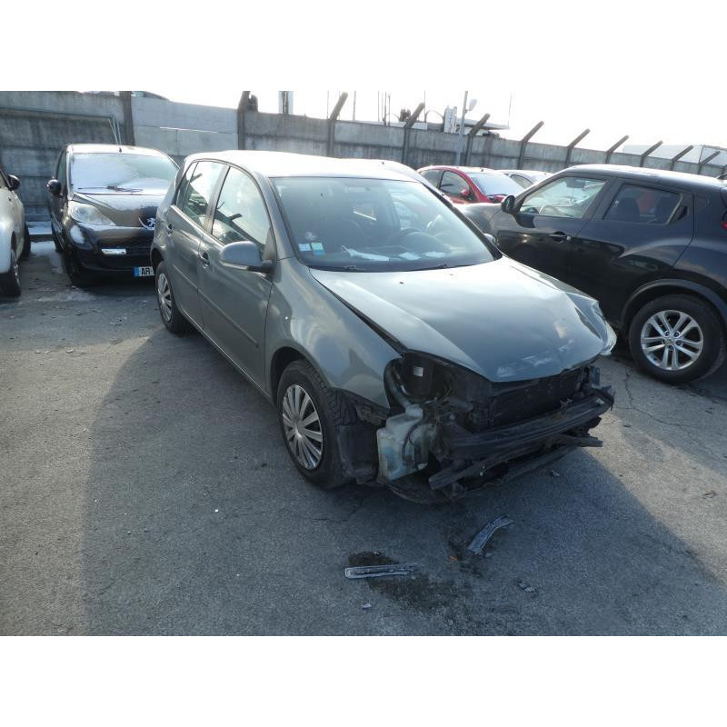 Vitre avant droit VOLKSWAGEN GOLF 5 Photo n°3